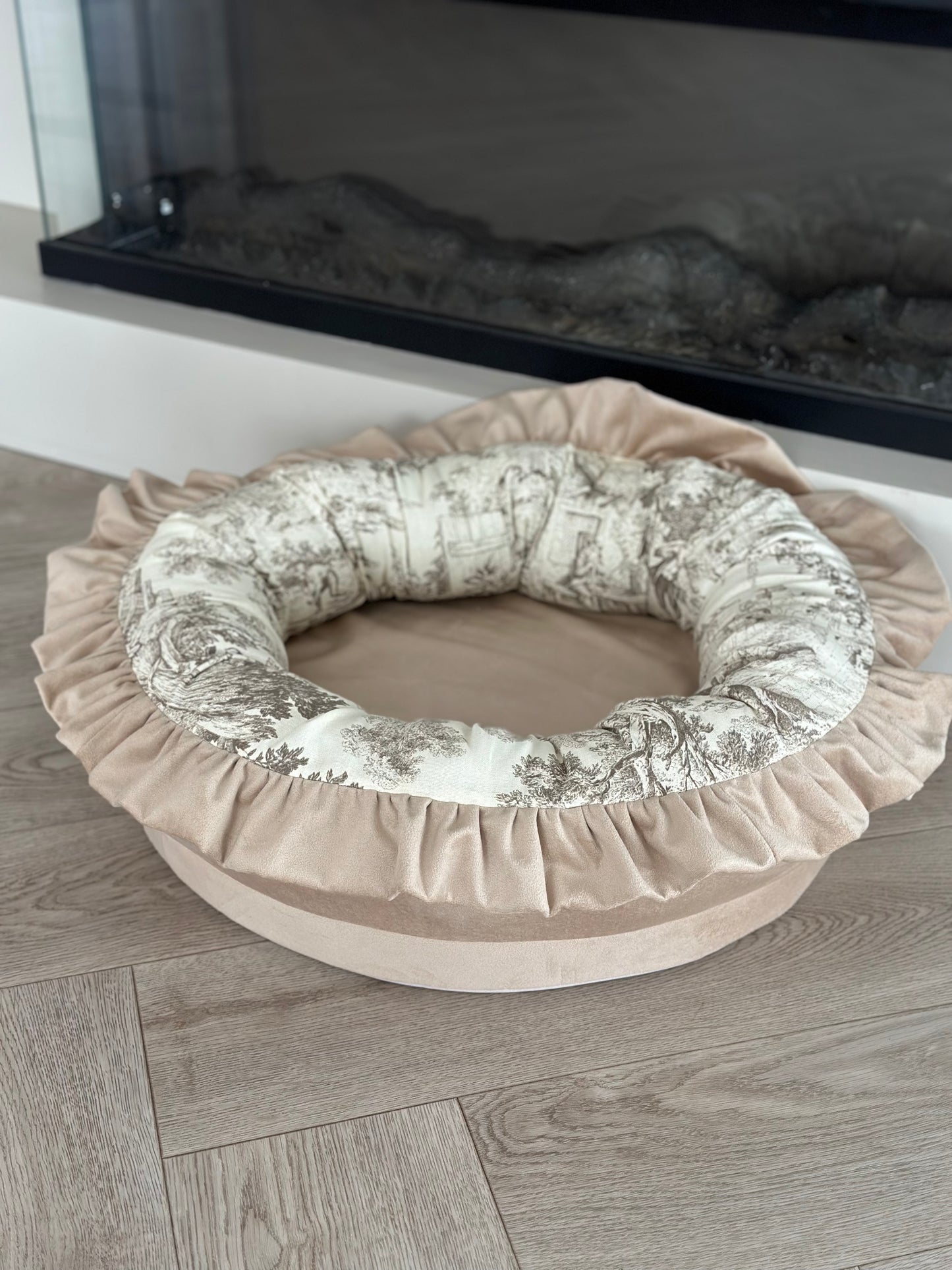 Ruffle Bed Inspired 😍