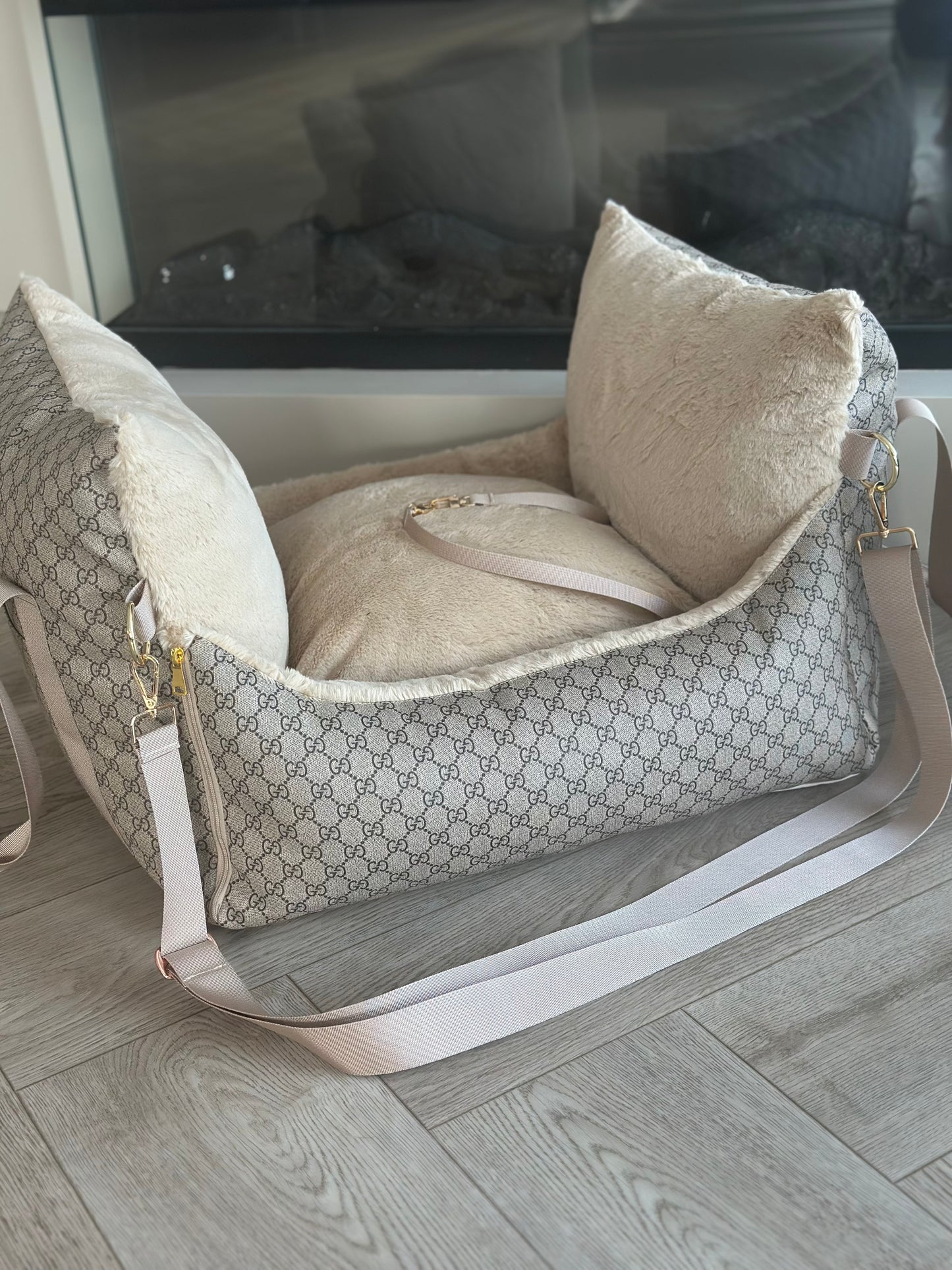 GG carseat beige 🧸