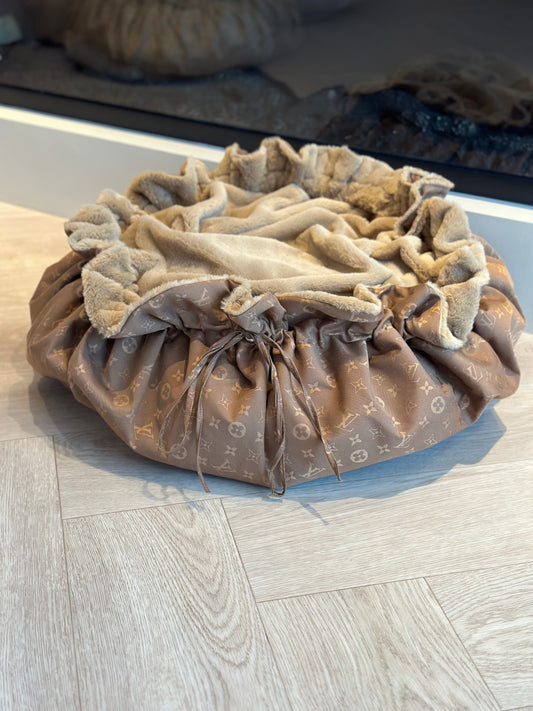 Lv nest Brown 🧸