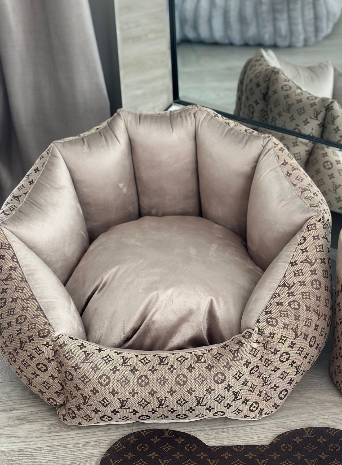 Beige Shell