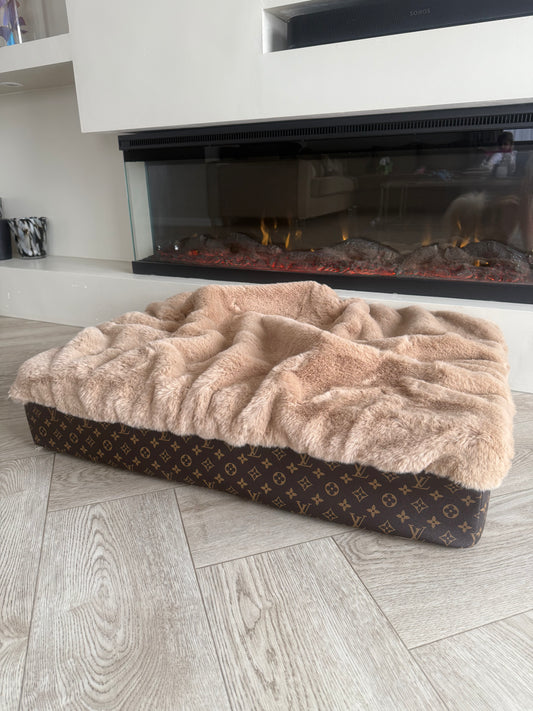 Dog Bed Marie